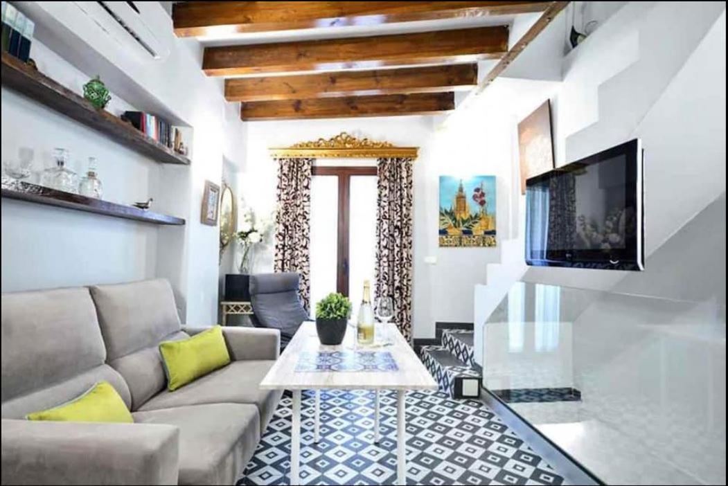Typical Sevillan 2 Bedroom Unit Buitenkant foto