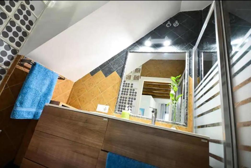 Typical Sevillan 2 Bedroom Unit Buitenkant foto