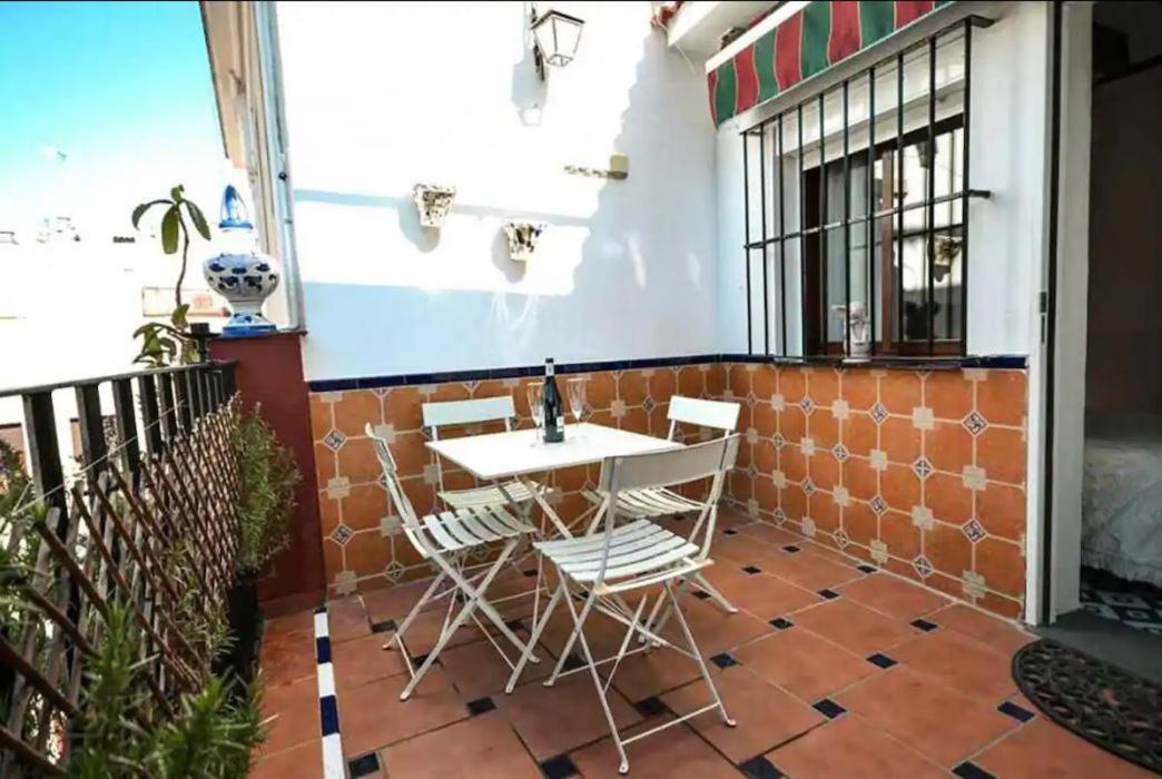 Typical Sevillan 2 Bedroom Unit Buitenkant foto